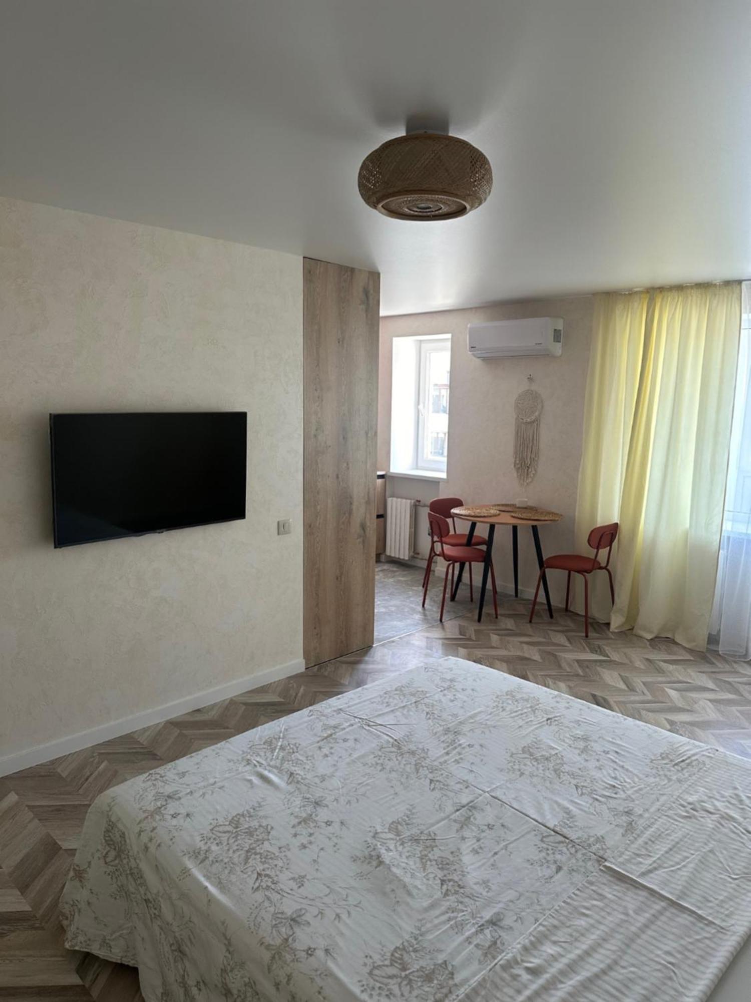 Terracotta Apartamento Kremenchuk Exterior foto